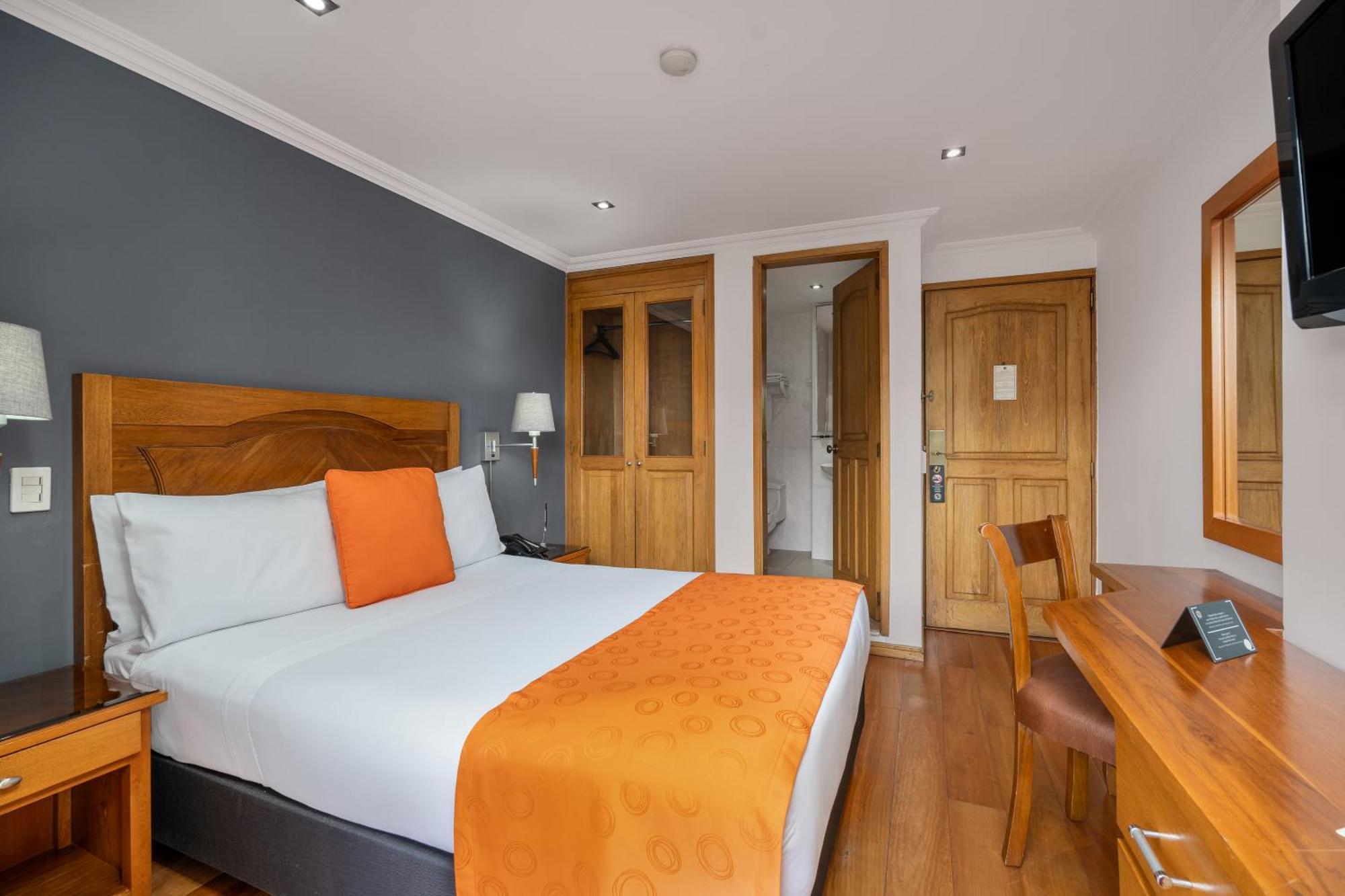 Hotel Egina בוגוטה מראה חיצוני תמונה