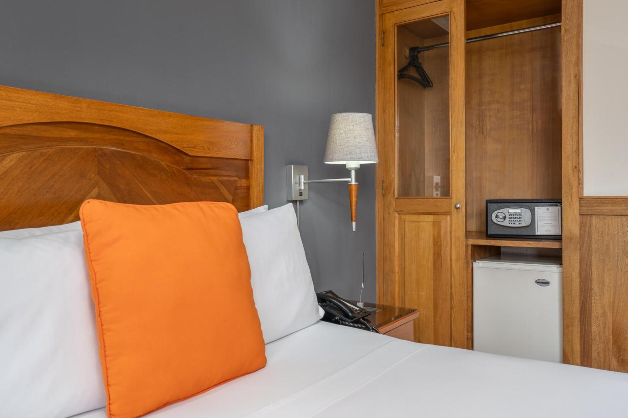 Hotel Egina בוגוטה מראה חיצוני תמונה